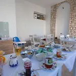 Lucija فندق مبيت وإفطار