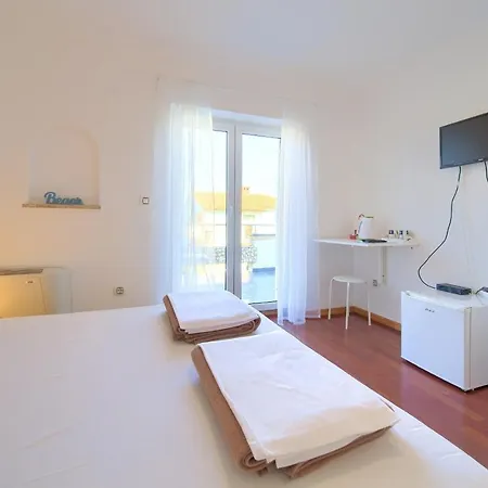 Lucija 4* Punat
