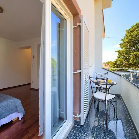 Lucija Bed and breakfast Punat