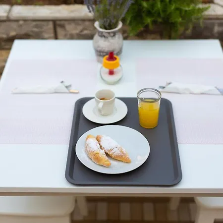 Bed&breakfast Lucija Frühstückspension