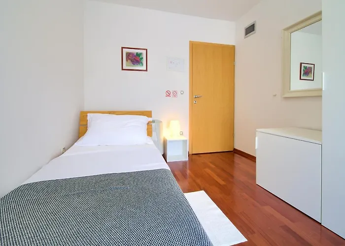 Bed & Breakfast Lucija